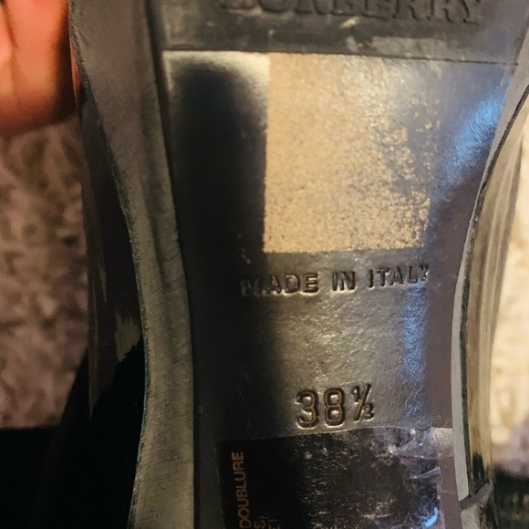 BURBERRY BOOTS. Size 38.5 fits like. 7.5 - Picture 6 of 6